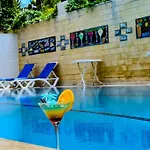 Casa Cleo